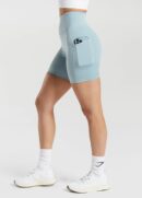 aw pocket shorts women 1.jpg