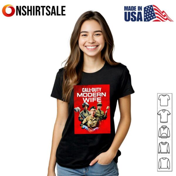 Call of Duty modern wife T-Shirt