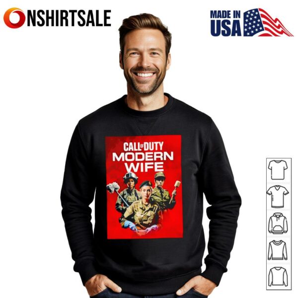 Call of Duty modern wife T-Shirt