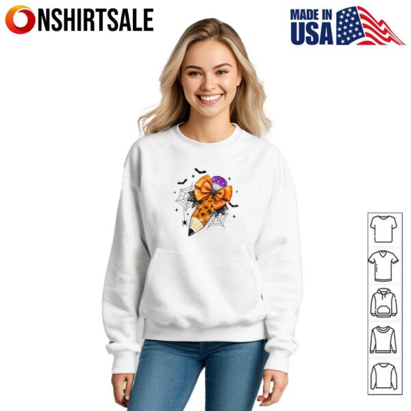 Cute Halloween Pencil with Bow and Bats Teacher Student Spooky T-Shirt