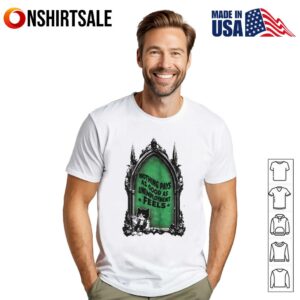 Nothing pays as good as unemployment feels smoking cat T-Shirt