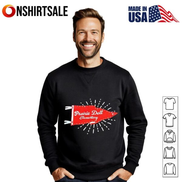 Prairie Dell Elementary School triangular flag T-Shirt