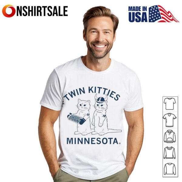 Twin kitties Minnesota T-Shirt