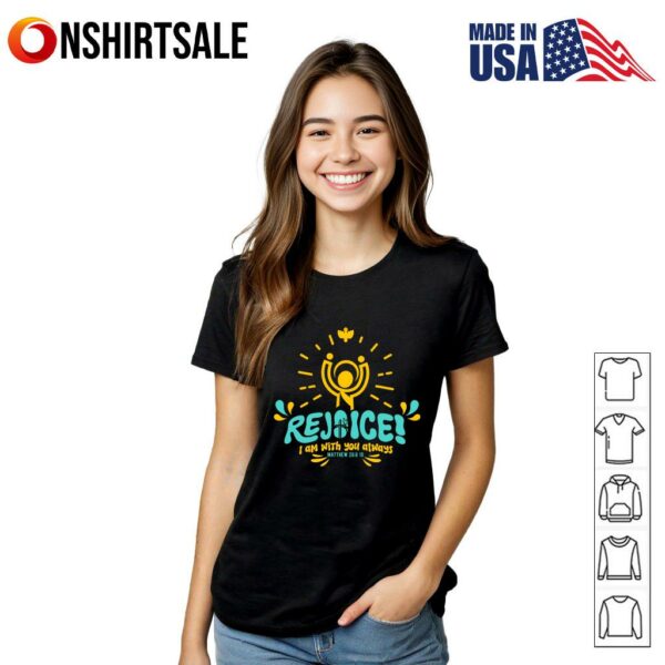 All The Cool Girls Are Quilting T-Shirt