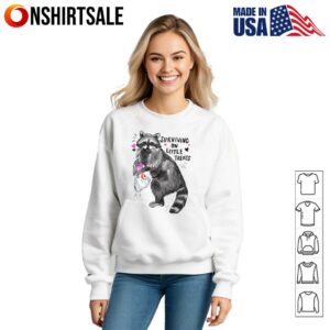 Raccoon surviving on little treats T Shirt 3
