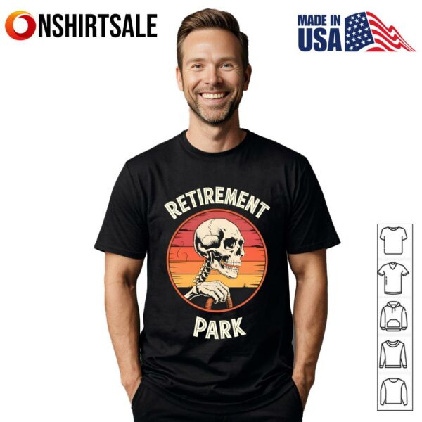 Skeleton Retirement Park Vintage T-Shirt
