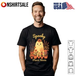 Spooky Plant Mom Halloween Ghost Cozy Fall Plant Lover T-Shirt